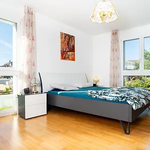 Vk - R - Zuerich Airport - Luxury - - Raetschengaessli - Habitación en casa particular Kloten
